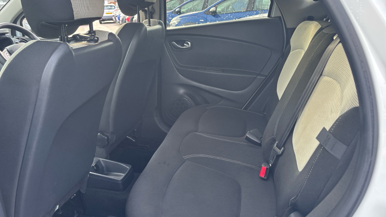 Renault Captur 1.5 dCi 90 Iconic 5dr Diesel Hatchback